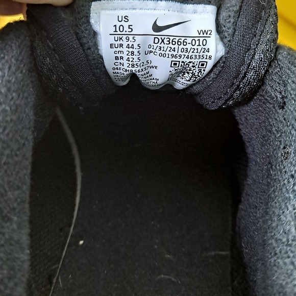 Nike Air‎ Max Running Shoes Sneakers Athletic Lightweight Black Size 10.5